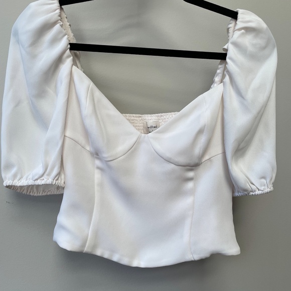 Aritzia Tops - Aritzia Wilfred Novella Blouse